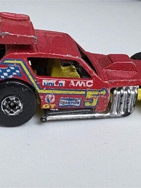 Hot Wheels 1979 Red Greased Lightning w/ basic wheels - Loose & Nice